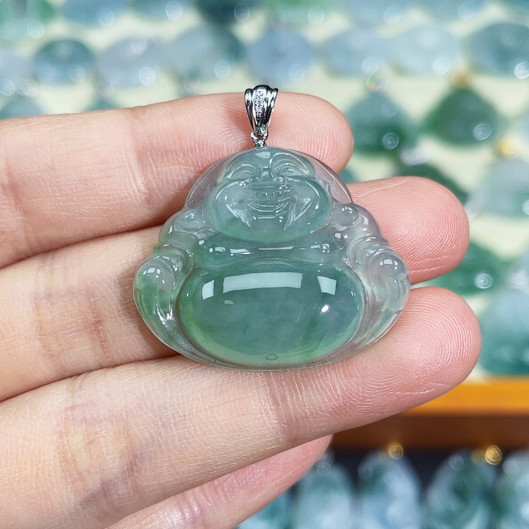 翡翠颈饰18K金镶嵌吊坠