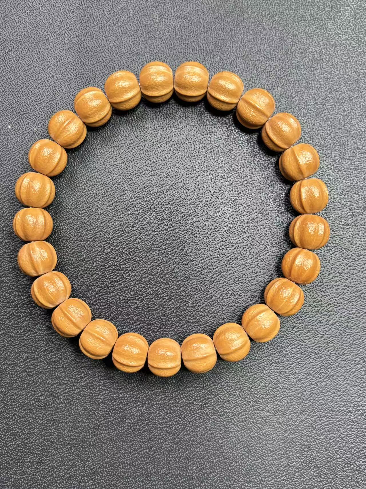 9+mm左右亮面猴头鲨鱼单圈文玩手串9+