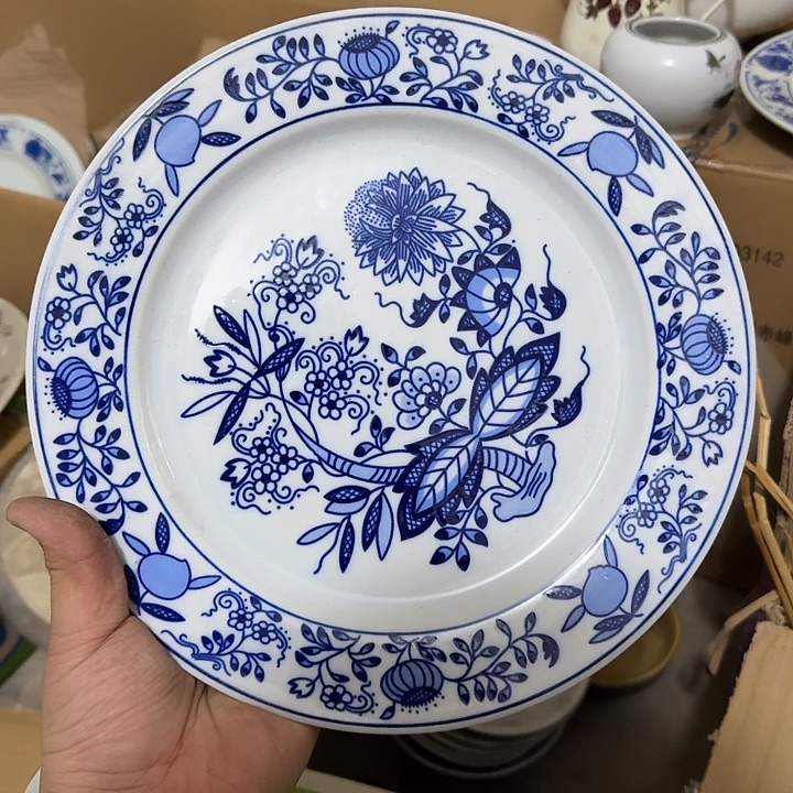 茶盏陶瓷盘子啥都有