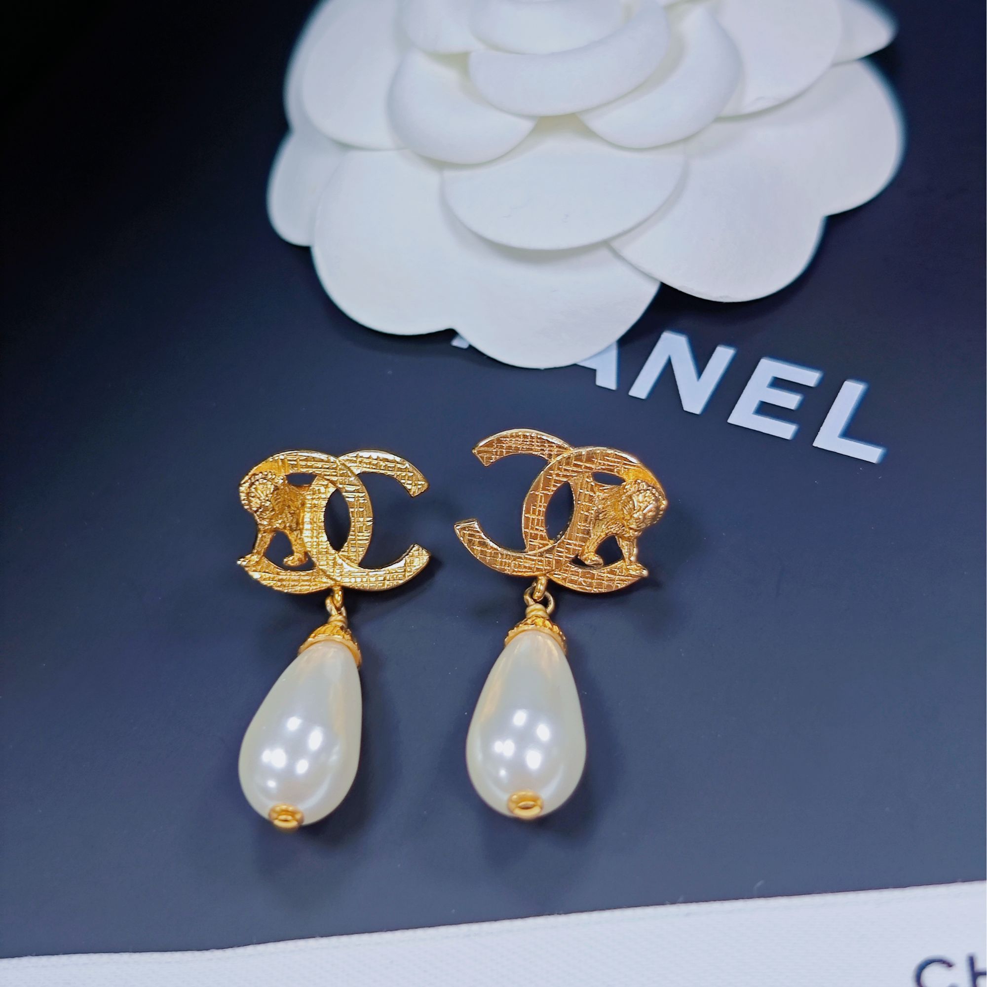 未使用 Chanel/香奈儿 耳环狮子气质珠珠法式时尚