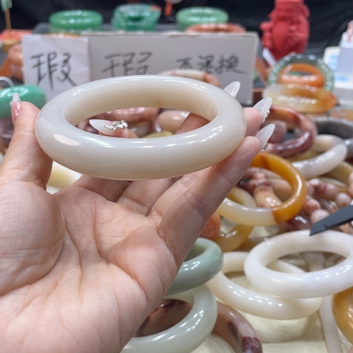 熟***人石英质玉钛钢珠宝奇石