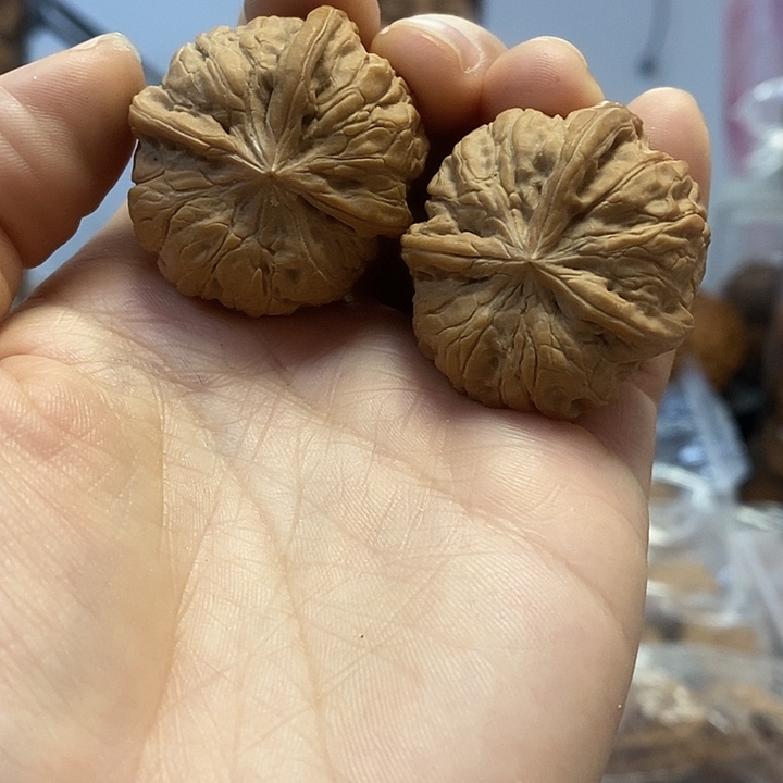把件文玩核桃36雨花石三棱