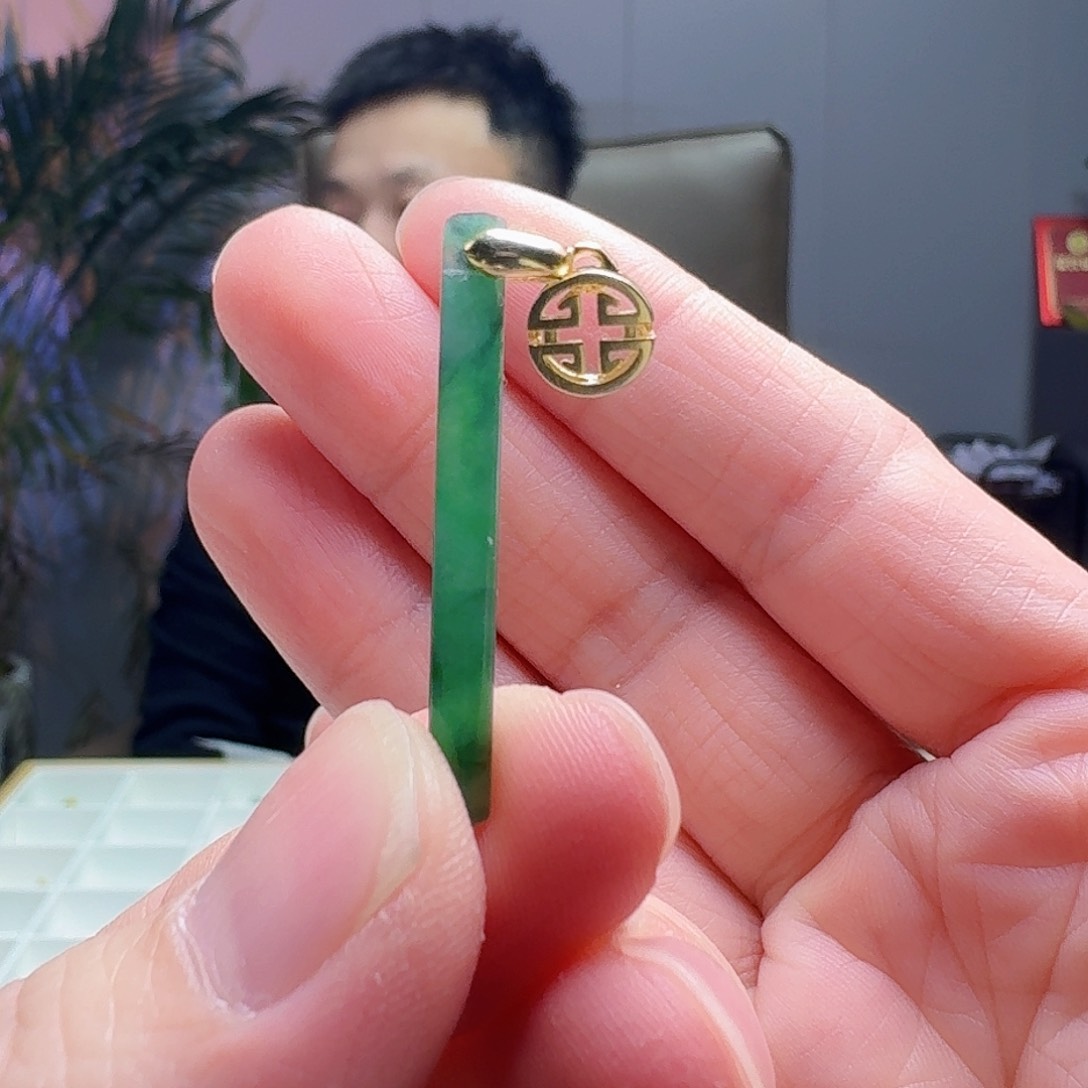 翡翠吊坠(不含链)银S925镶嵌天然