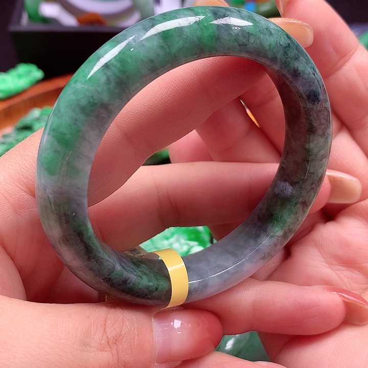 未镶嵌手镯翡翠照*翡翠手镯