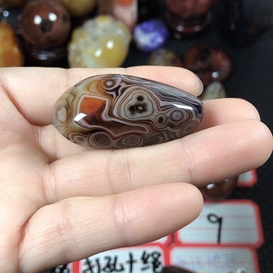 用***0玛瑙/玉髓合金珠宝半成品