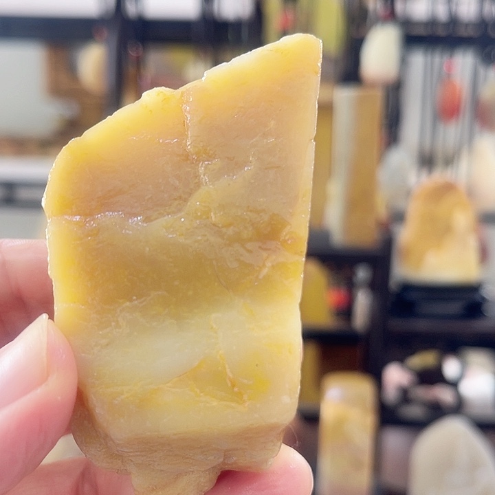 泥塑寿山石原石一个15米