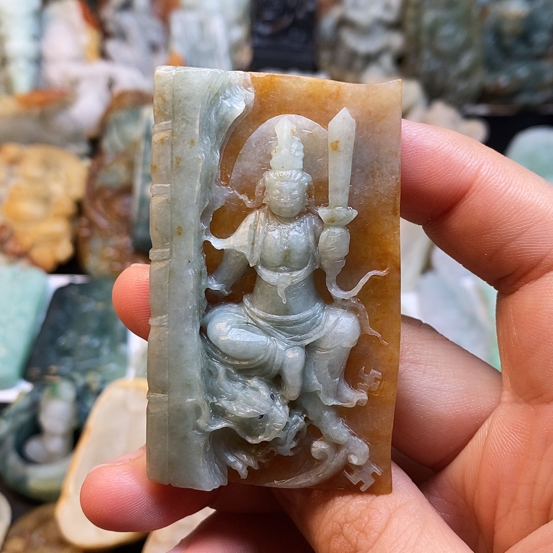 定制翡翠未镶嵌特色13