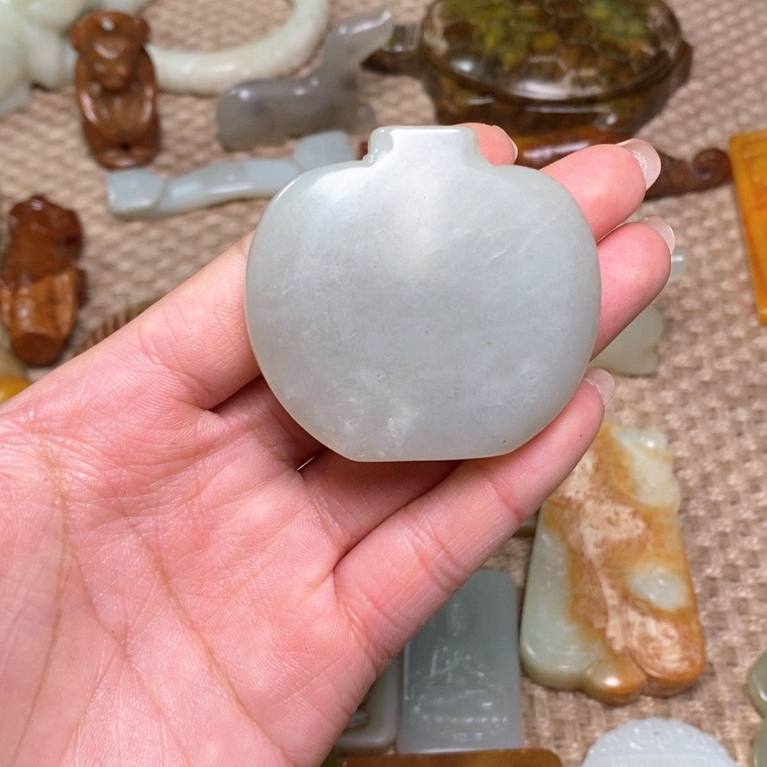 白玉菩提吊坠白玉菩提白玉菩提摆件