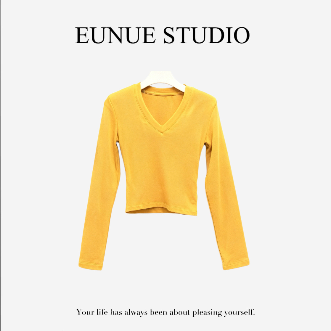 EUNUE-6317-【心动时刻】纯欲V领加绒长袖T恤