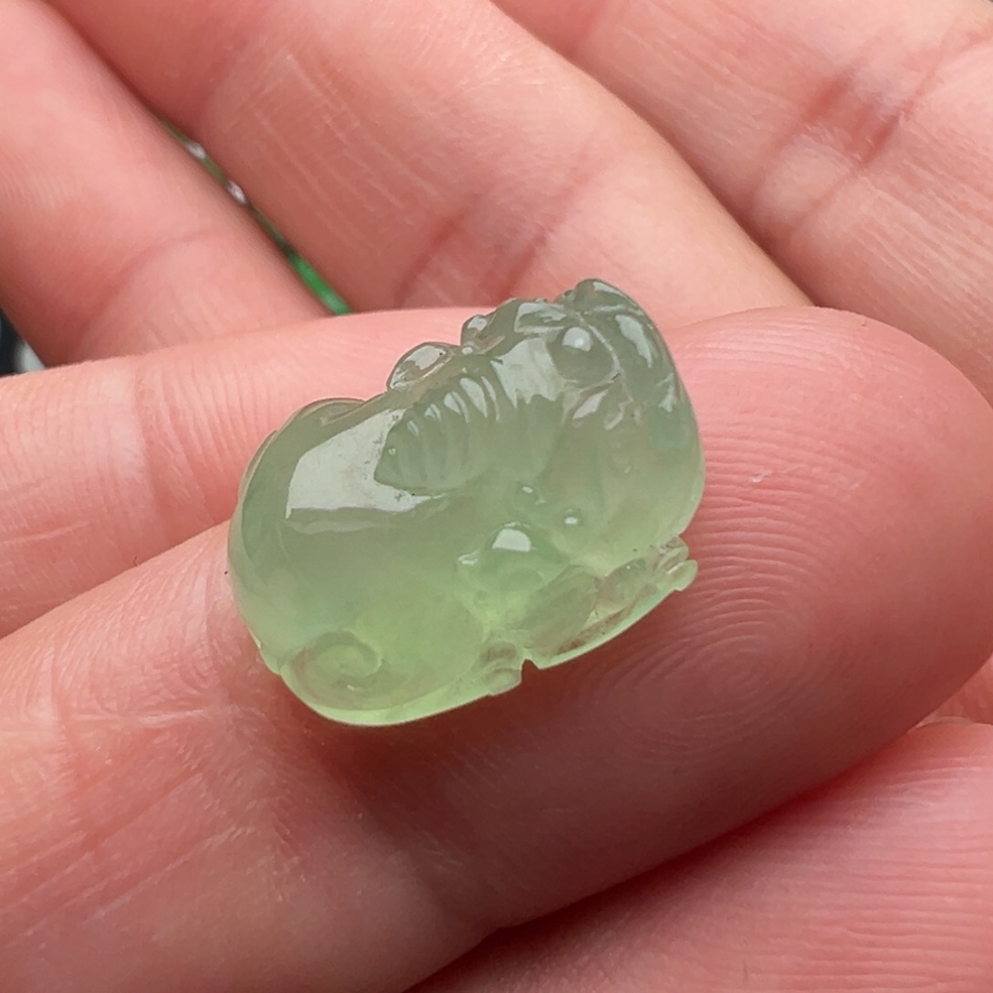 翡翠颈饰未镶嵌貔貅16