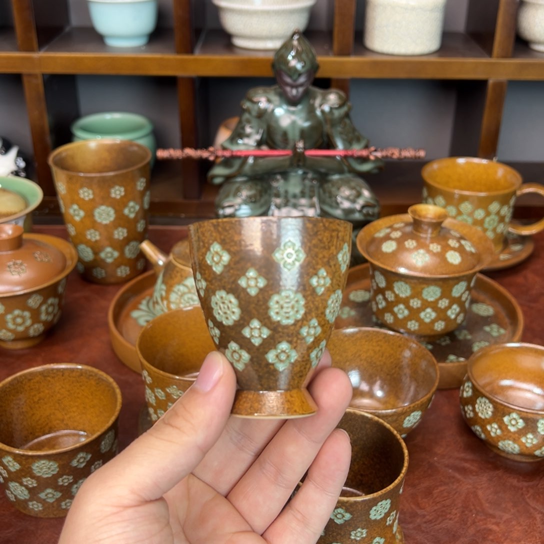 杯全品带礼盒证书