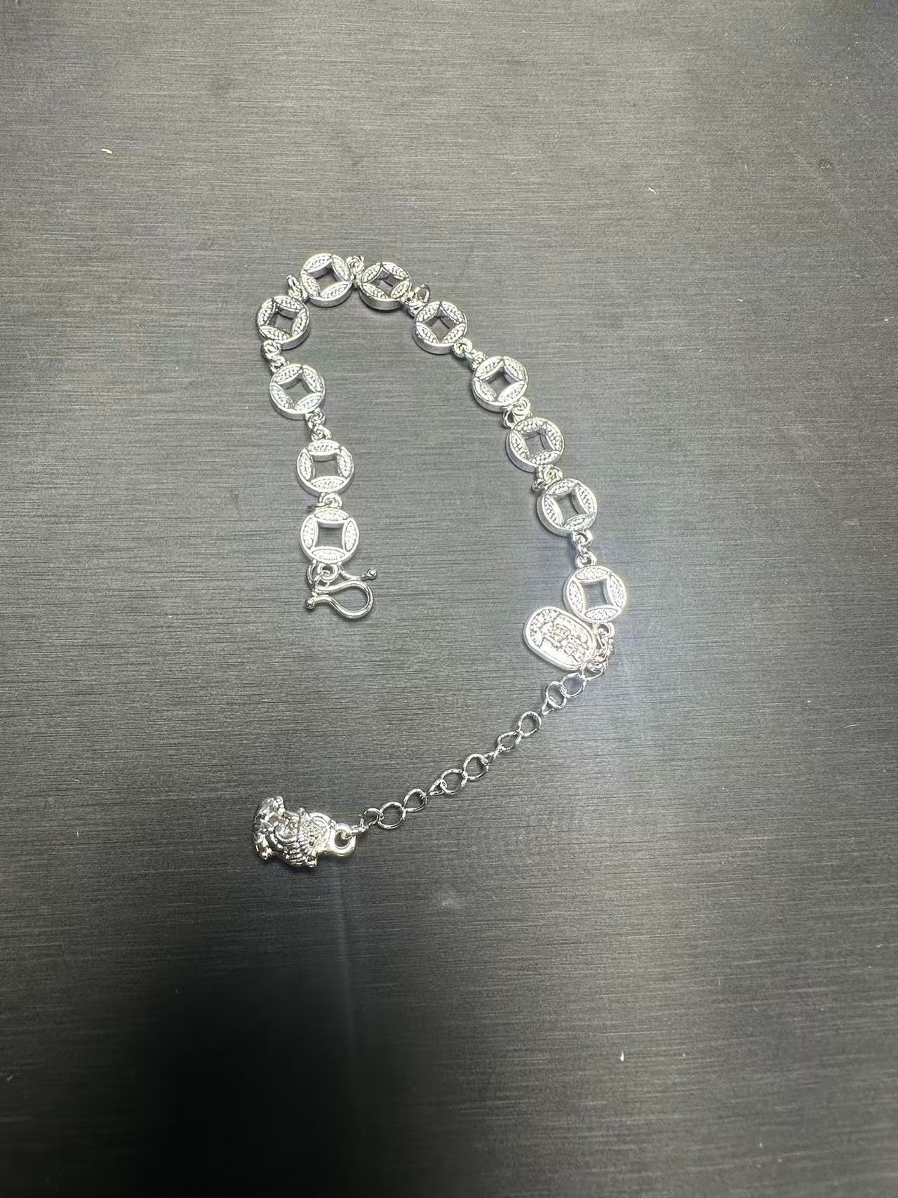 YZ043手链 现代简约精品手链 银色手链无礼盒