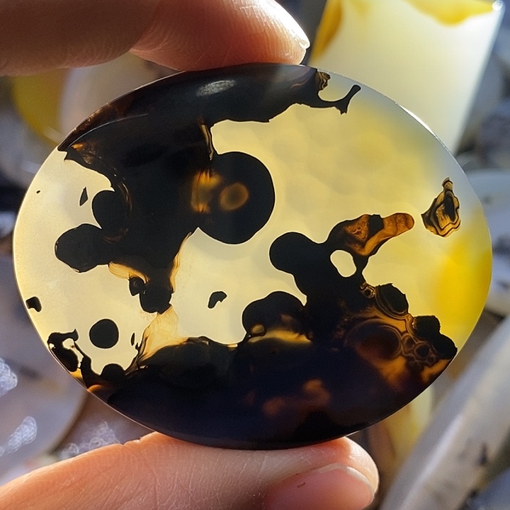 未镶嵌颈饰玛瑙/玉髓