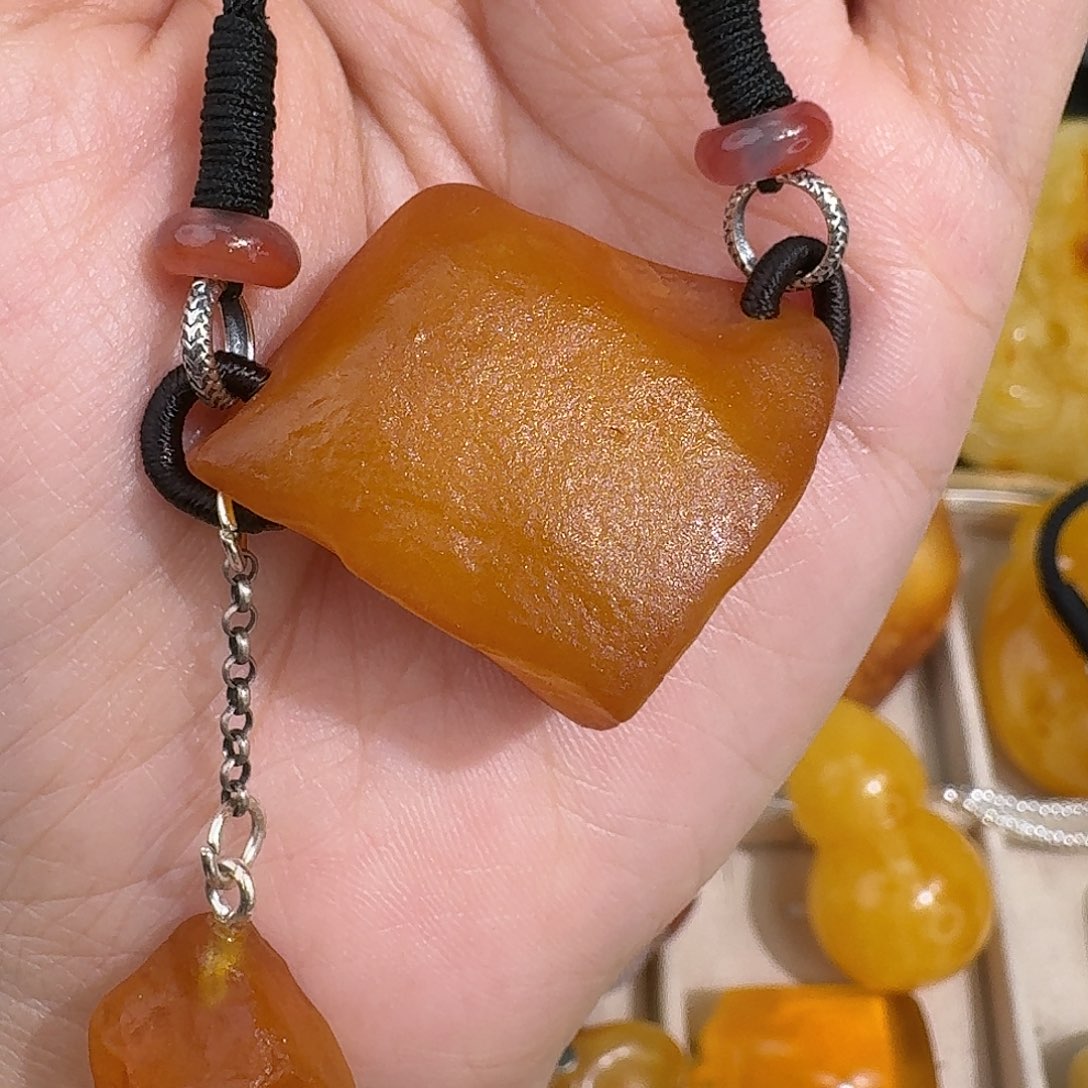 琥珀未镶嵌裸石我