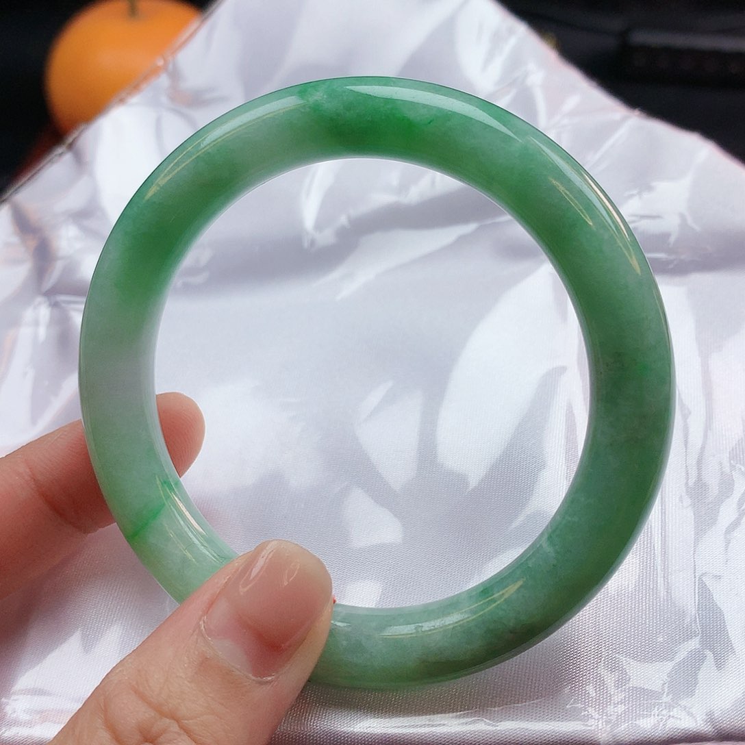 翡翠手镯未镶嵌55圈圆2271