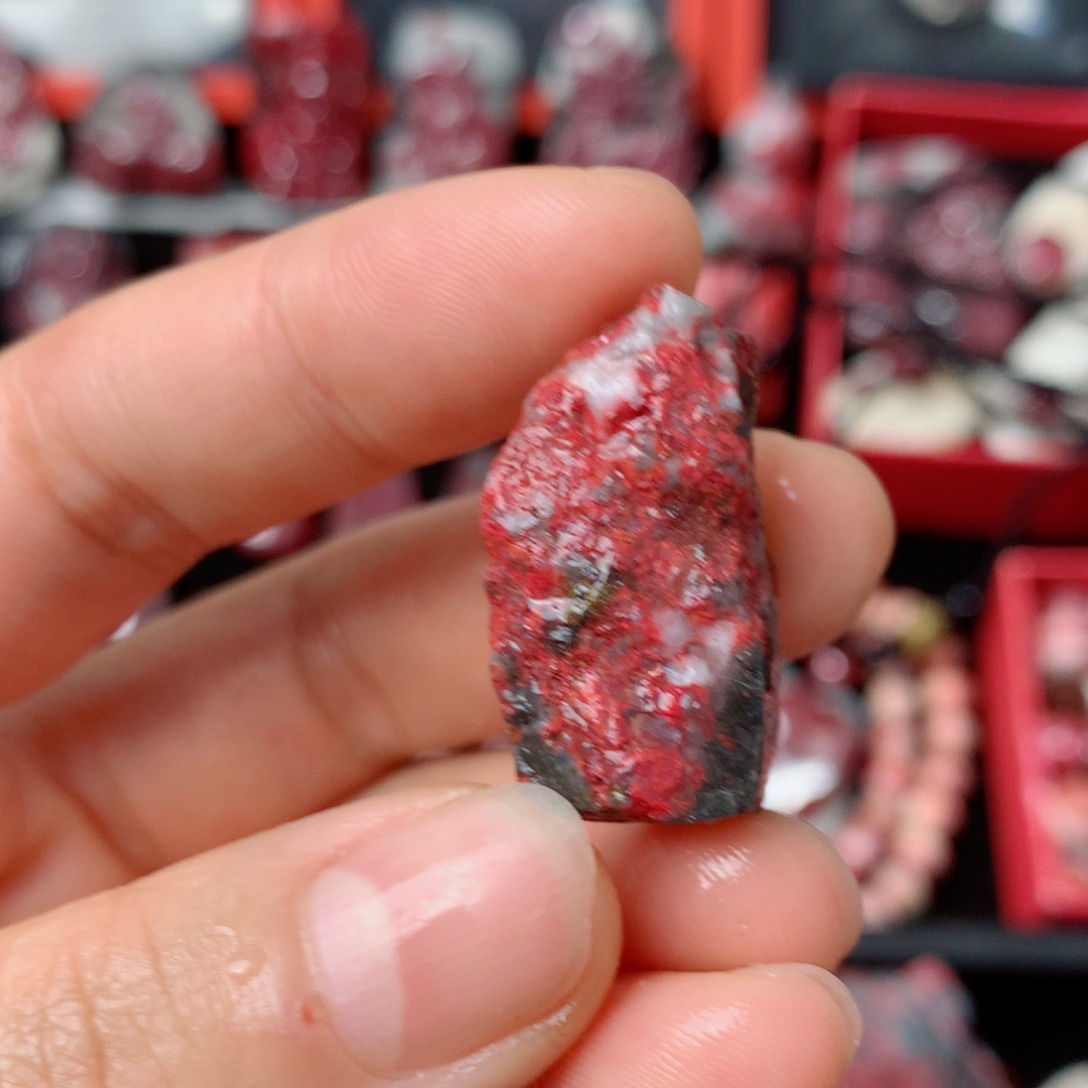 天然辰砂天然毛石