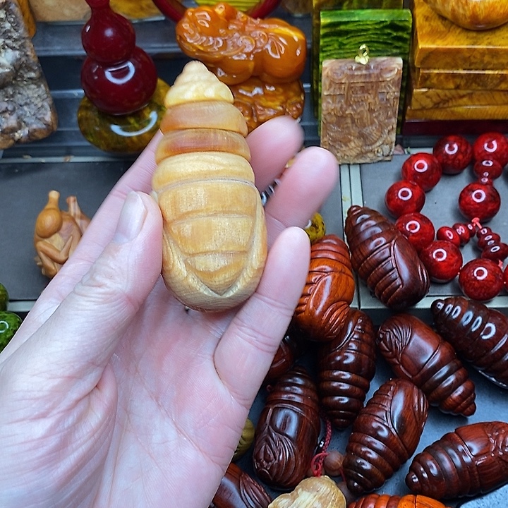金***堂琥珀木手把件111111111