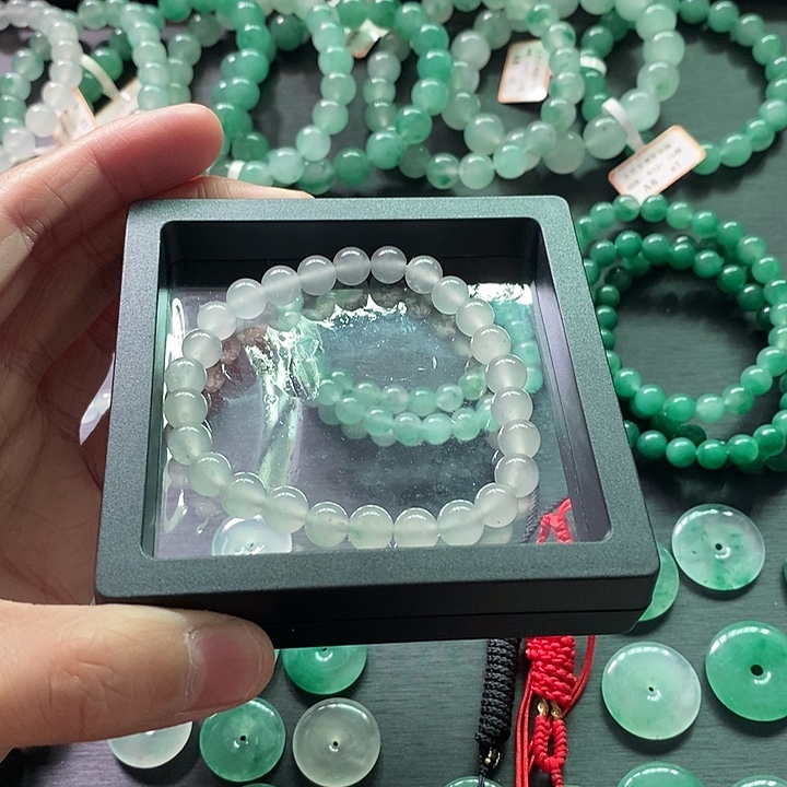 石英质玉未镶嵌手链卡7.5+