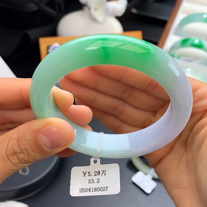 未镶嵌手镯翡翠53春彩正圈