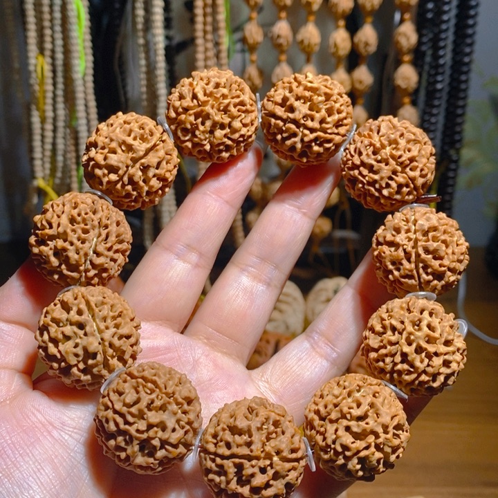 野生多瓣大金刚手持手串277