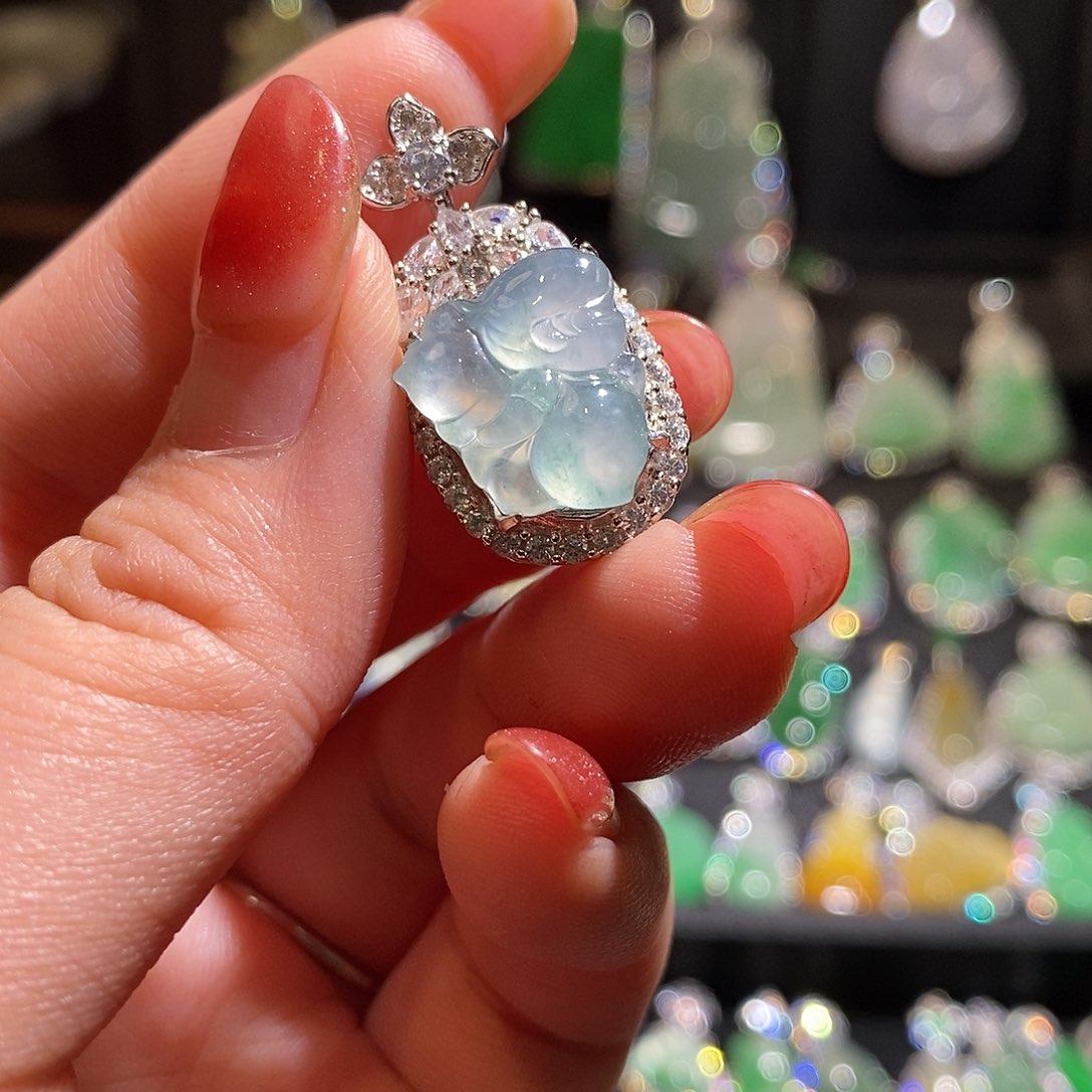 颈饰银S925镶嵌翡翠天然翡翠