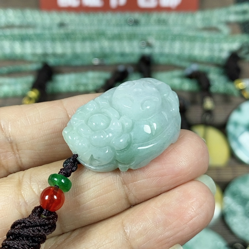【闪购商品】翡翠颈饰未镶嵌玉吊坠翡翠玉金钱龙龟