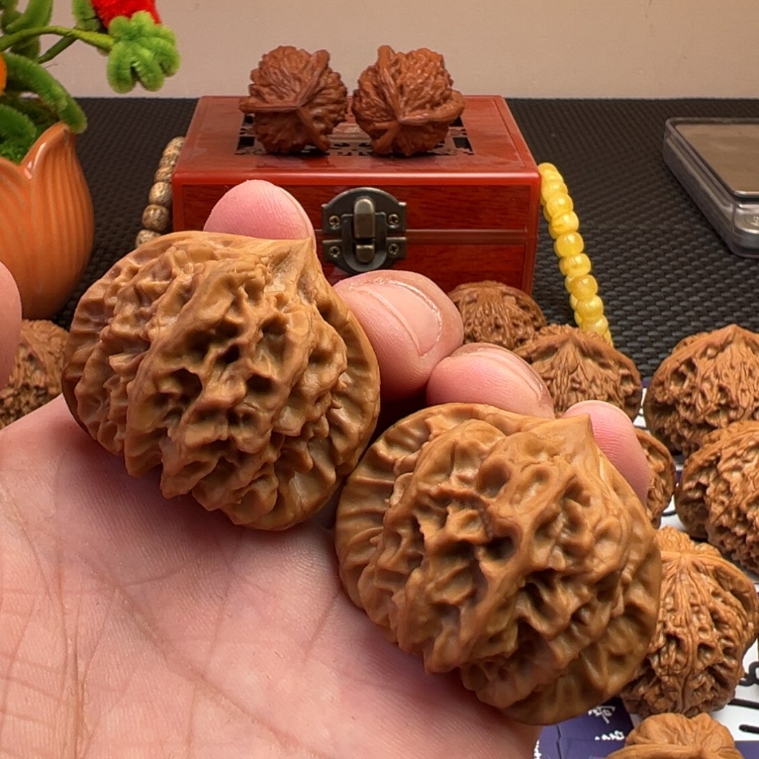 文玩核桃把件G*.曹大龙