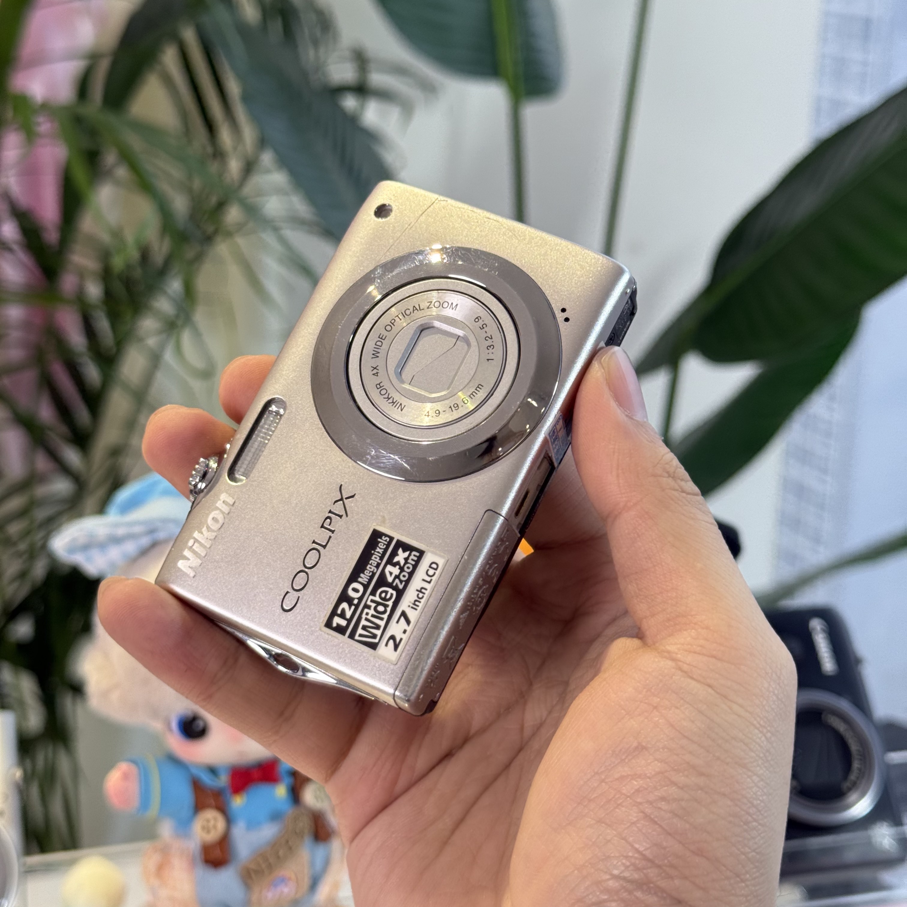 9新 Nikon/尼康 尼康s3000色彩感好滤镜多1200万像素带配件