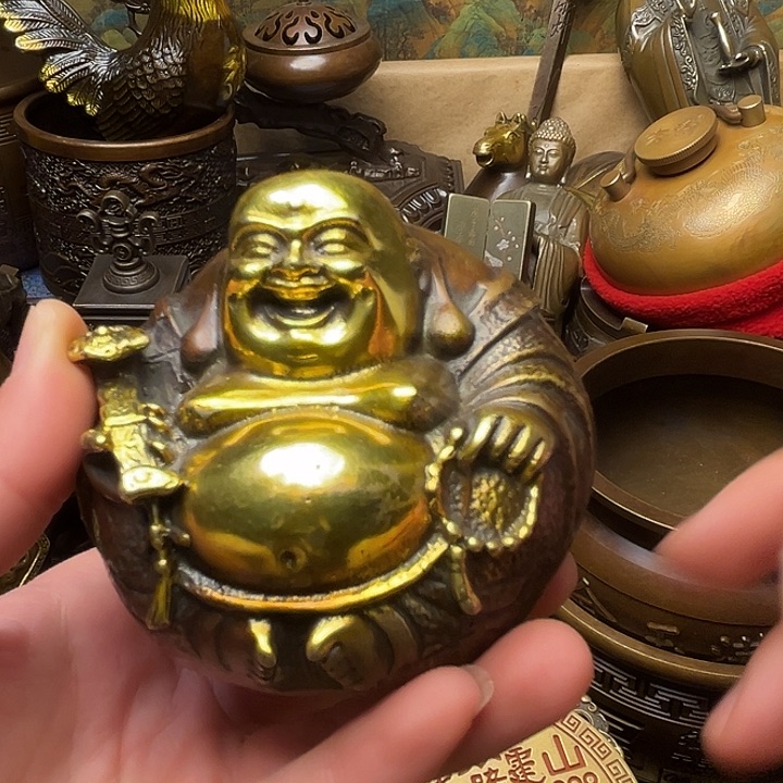 精美铜器批发档口