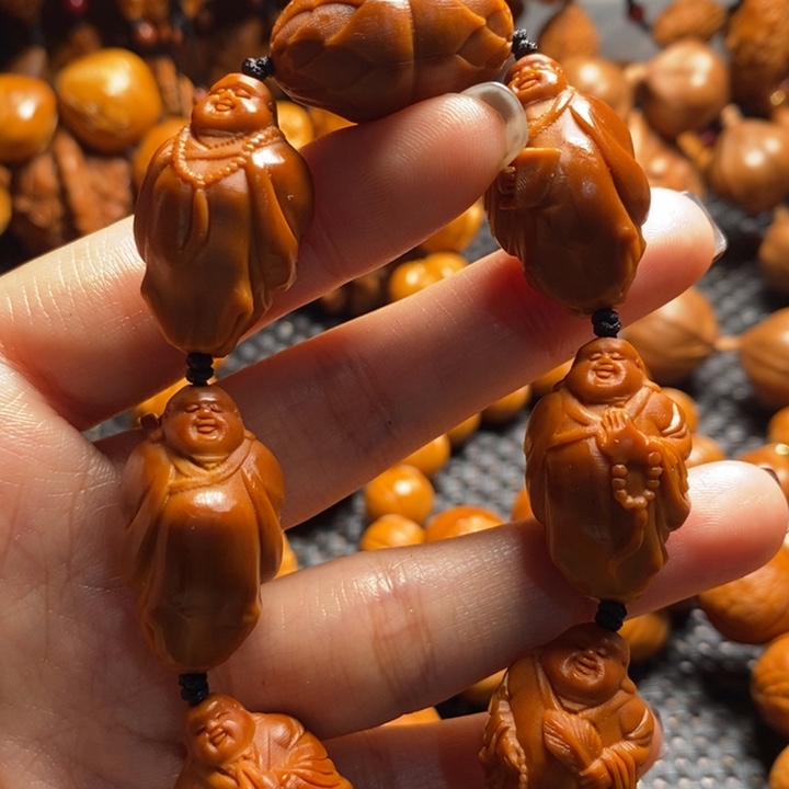 吊坠橄榄核六合弥勒