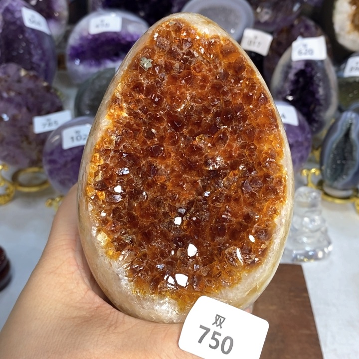 未镶嵌水晶大型摆件（非配饰）