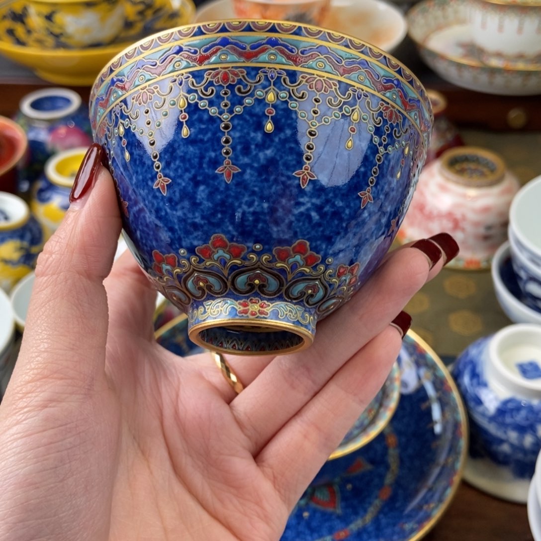 陶瓷艺术家的作品是一