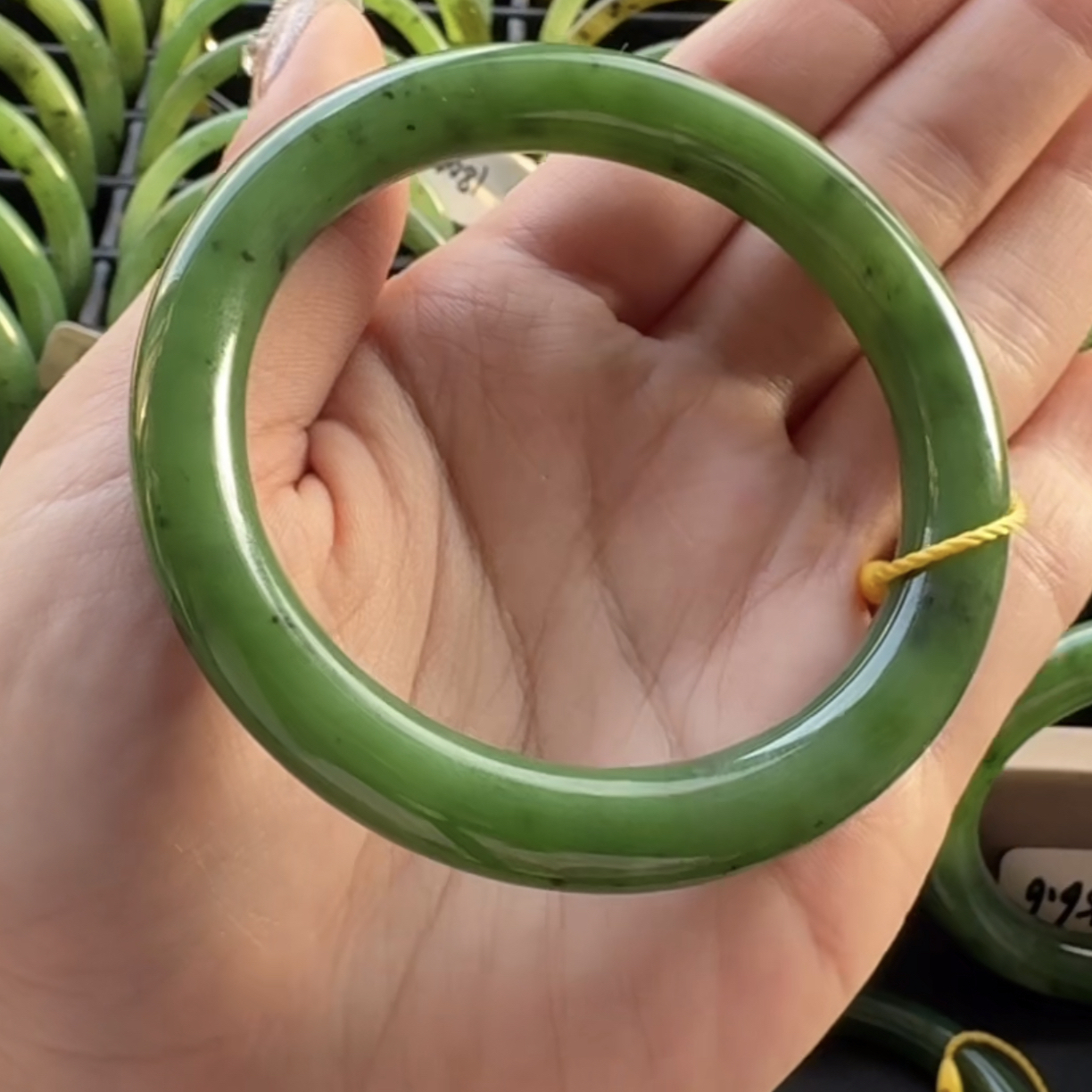 碧玉老矿料平安镯未镶嵌