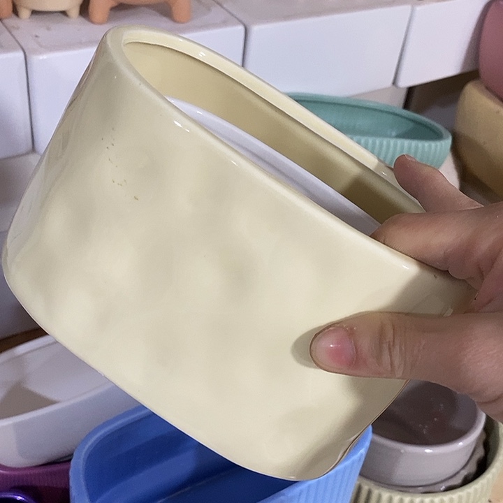 摆件陶陶盆有孔 瑕疵针孔漏釉介意勿拍外口 17*9外高10