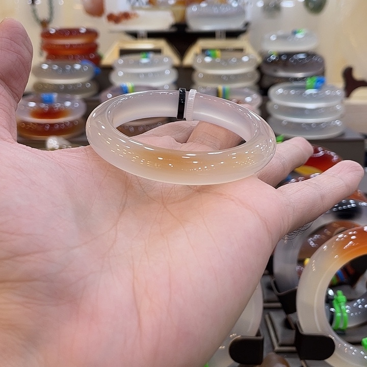 玛瑙/玉髓未镶嵌手镯14