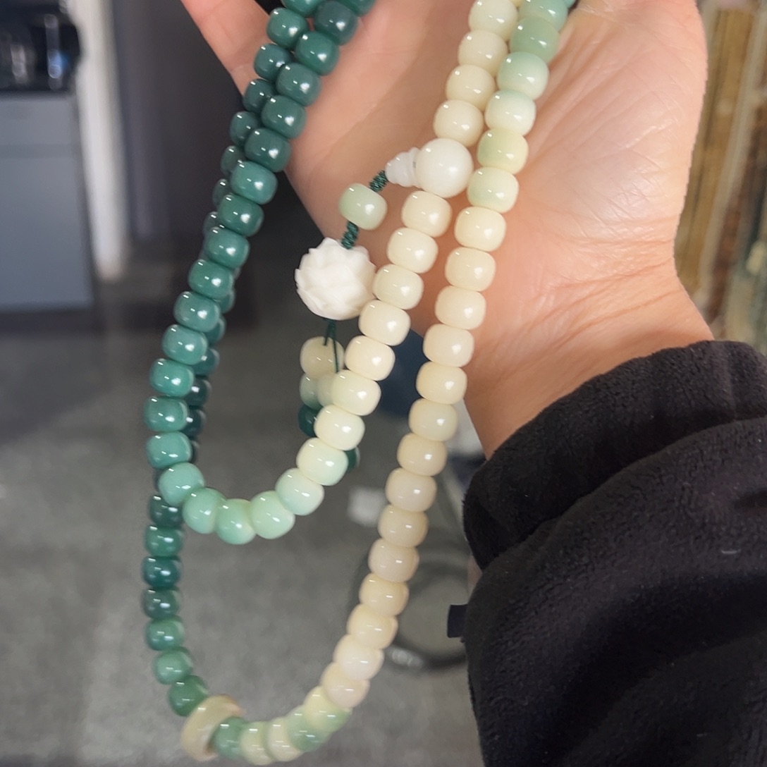 吊坠白玉菩提8×10