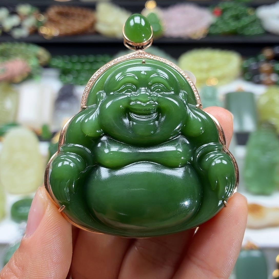 和田玉18K金镶嵌颈饰