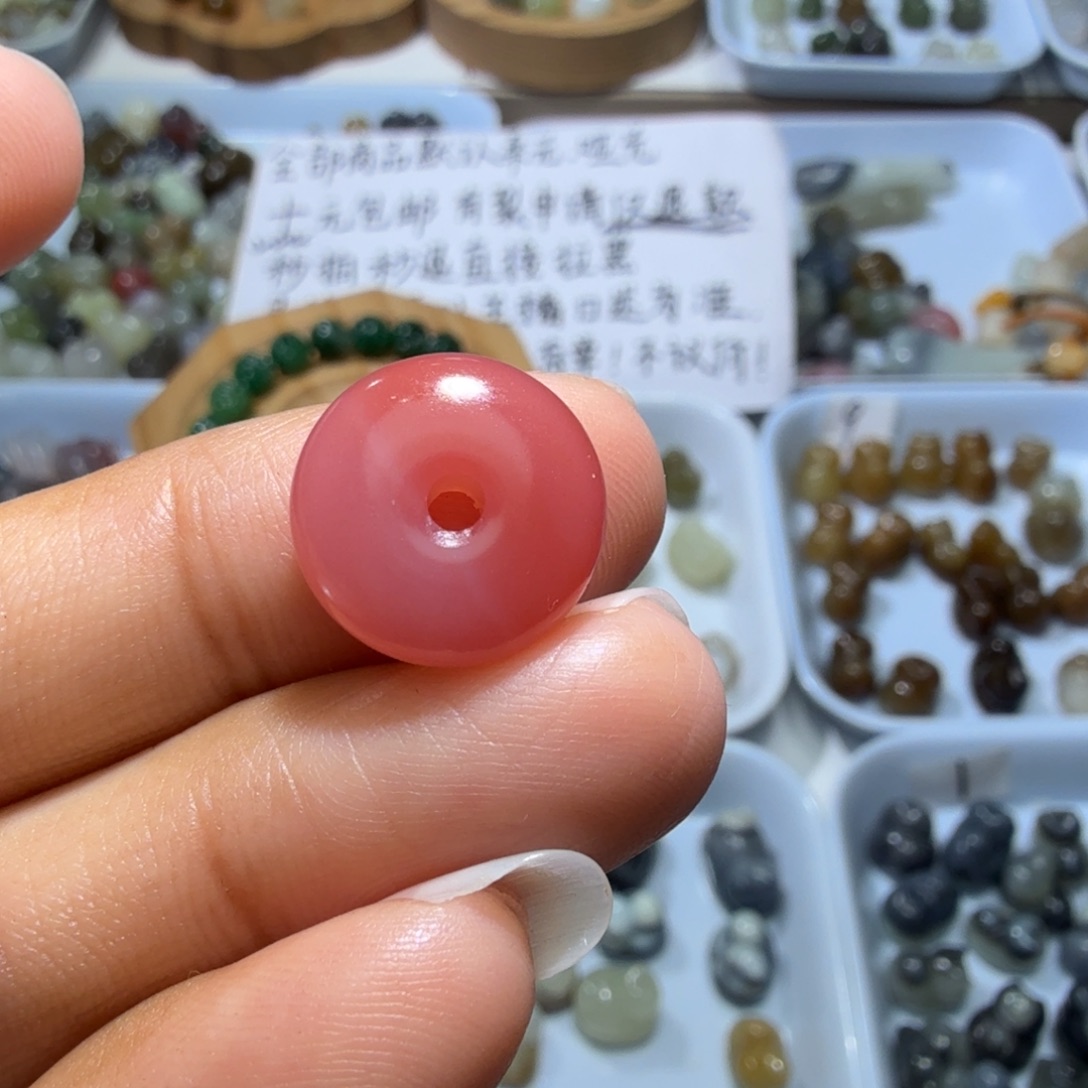 和田玉未镶嵌珠宝奇石