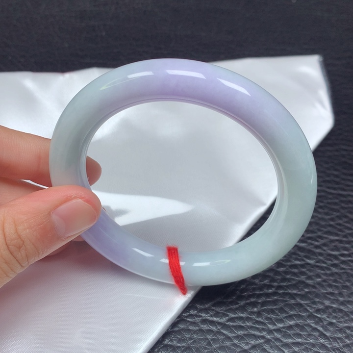 翡翠手镯（圆镯）未镶嵌