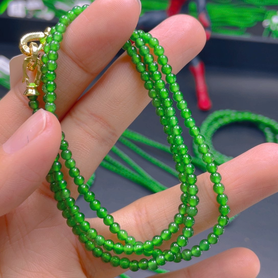 翡翠颈饰未镶嵌一