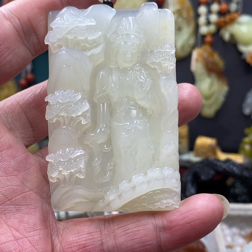 【闪购商品】蛇纹石玉吊坠未镶嵌