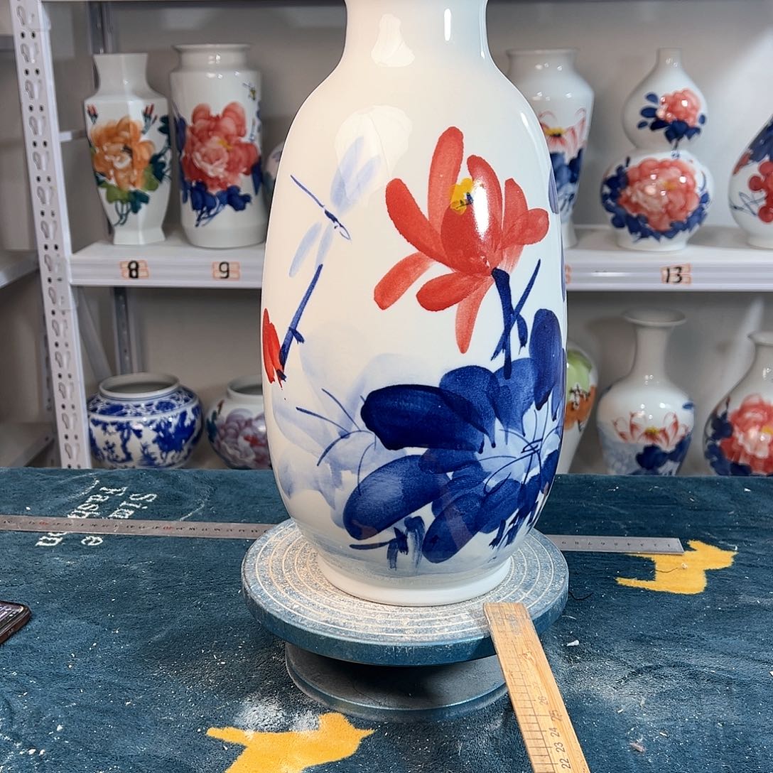 摆件景德镇陶瓷冬青听