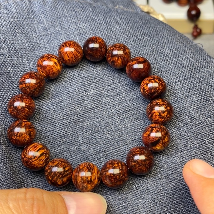 朱***叔1.3紫油梨紫油梨紫油梨