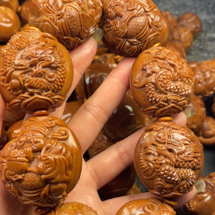 橄榄核吊坠擺*搭橄榄核