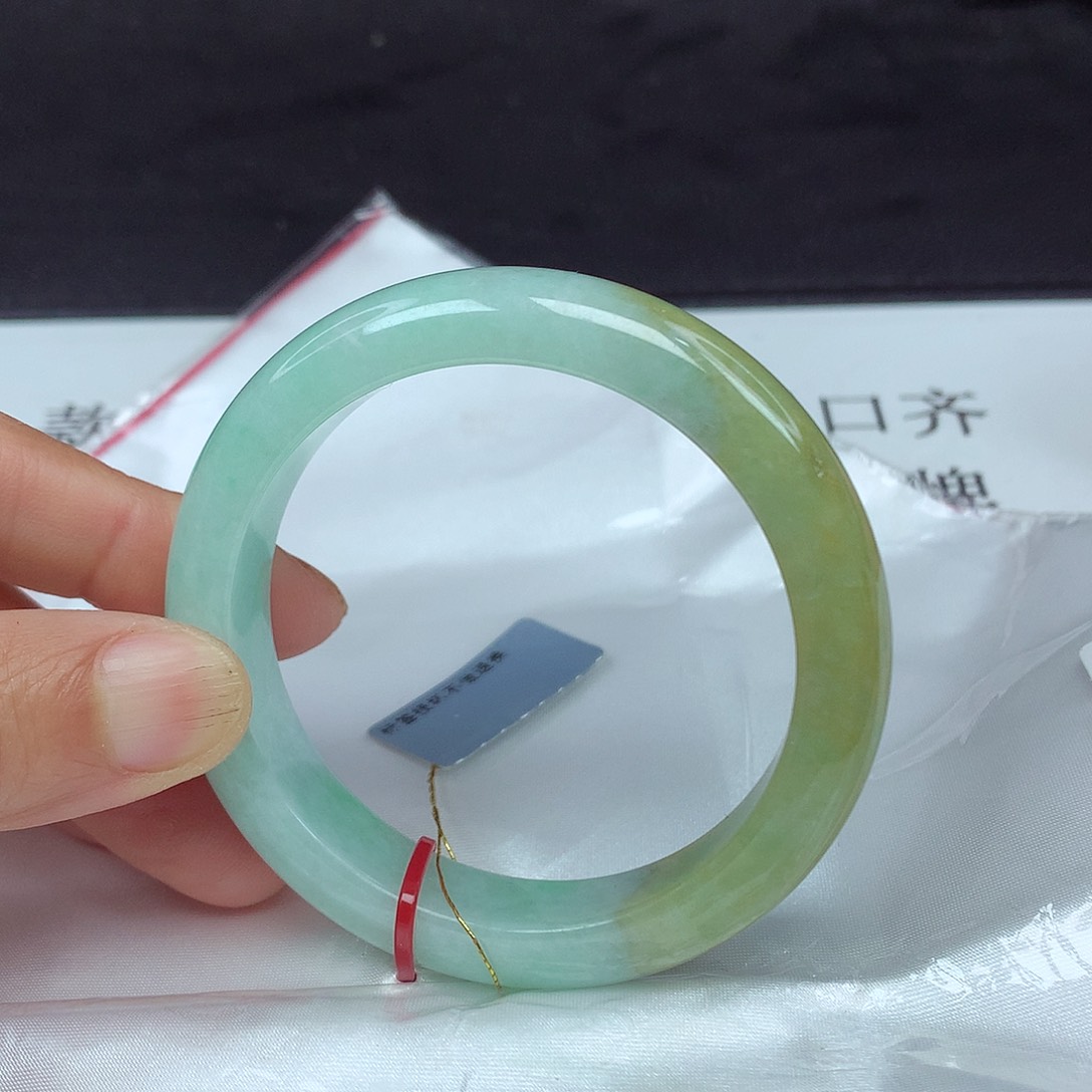 翡翠手镯未镶嵌55圈1146