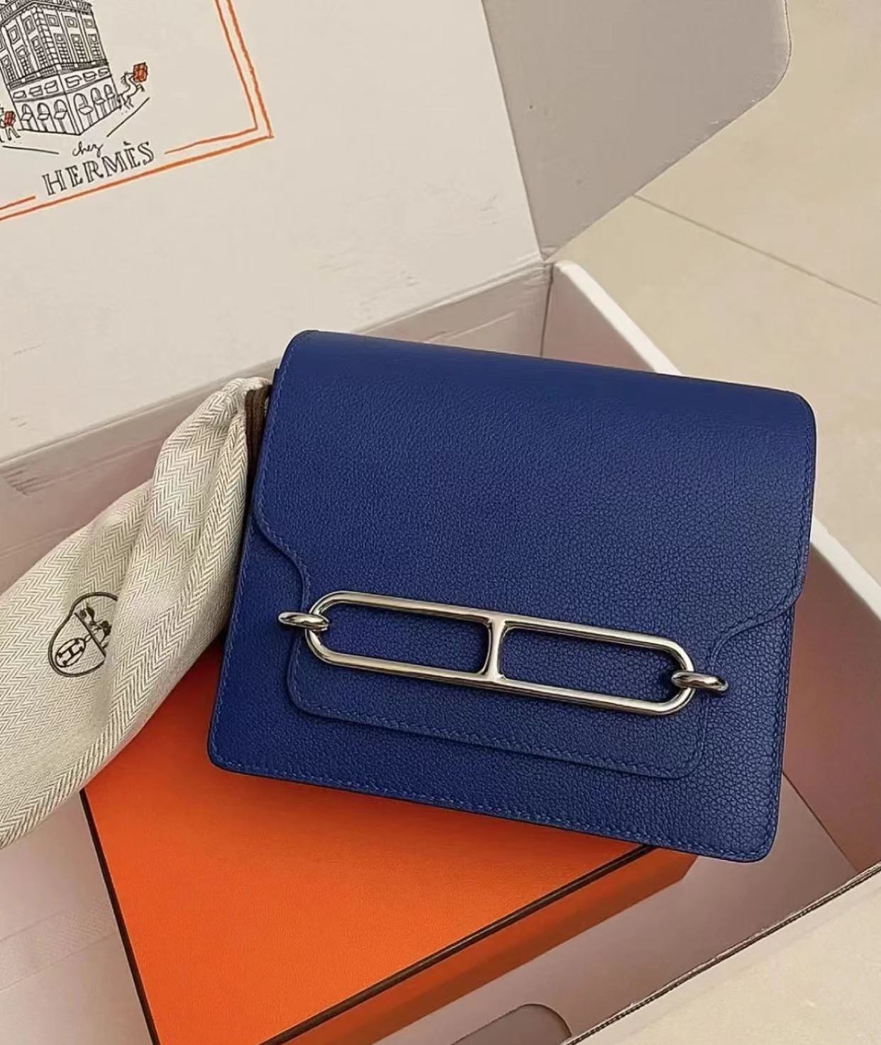95新 Hermes/爱马仕 海军蓝金扣猪鼻子slim包 12.5cm 14157042