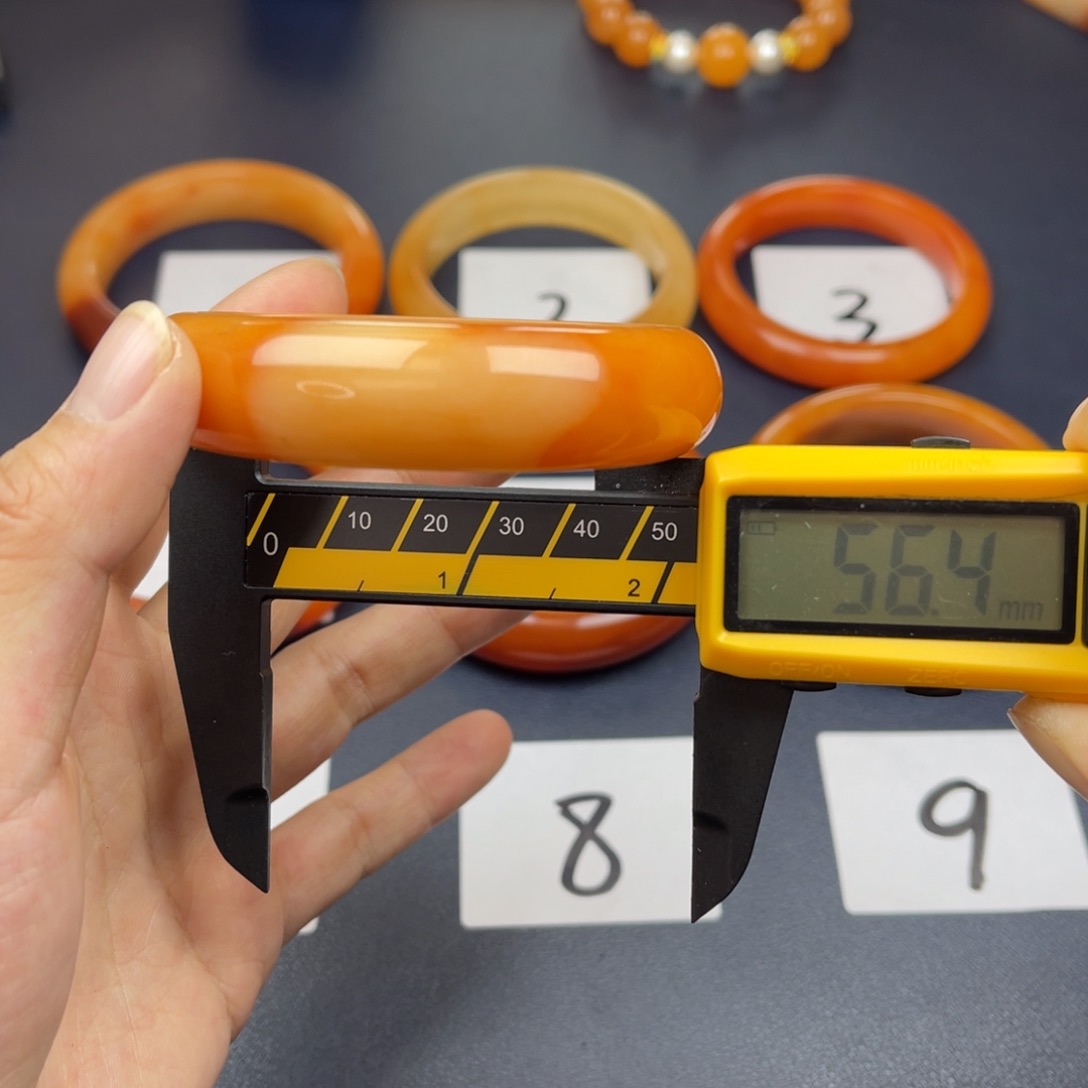 合金石英质玉（黄龙玉）瑞丽风34号