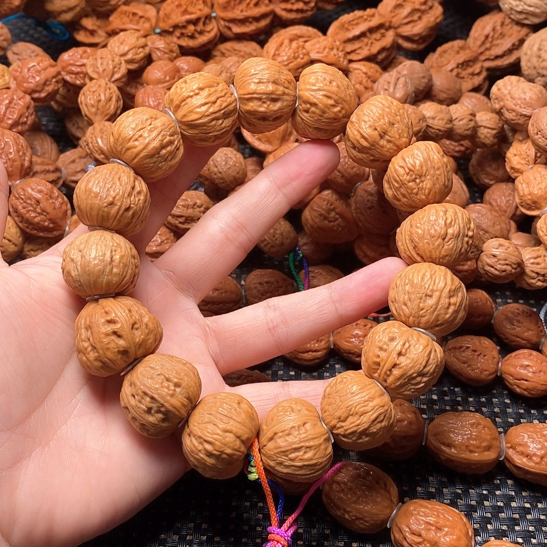 文玩核桃吊坠磨盘