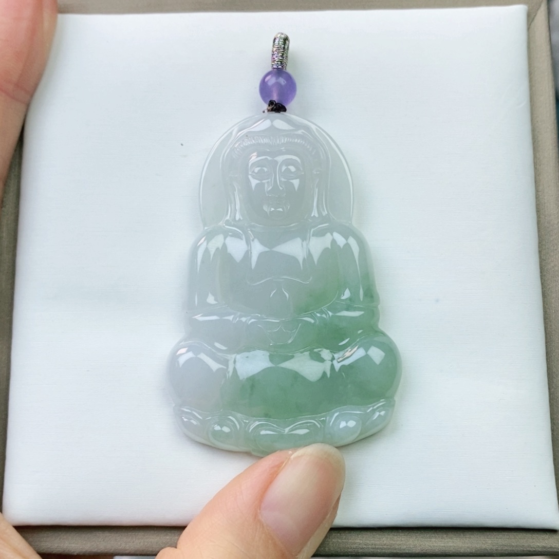 翡翠颈饰未镶嵌观音