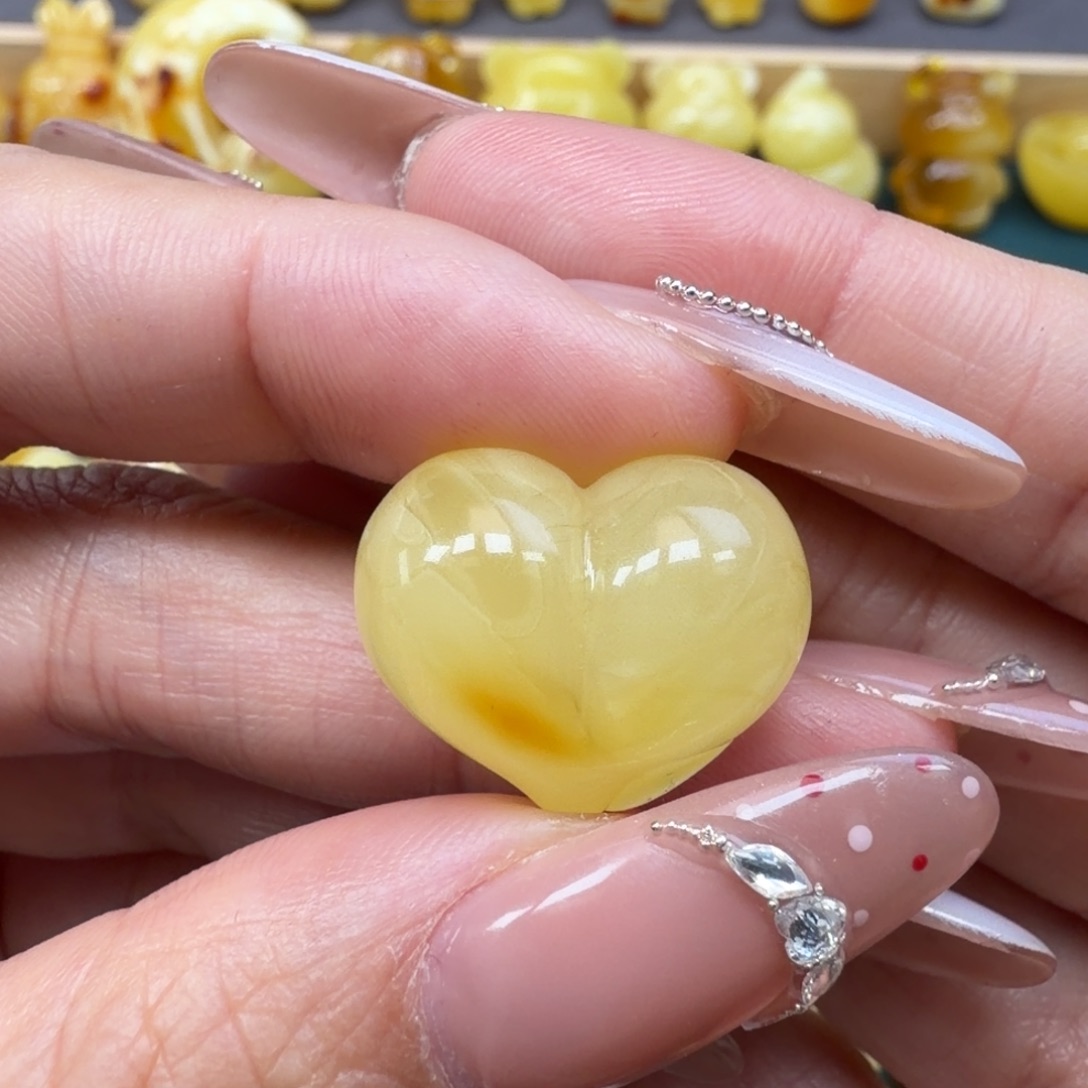 琥珀未镶嵌裸石蜜蜡